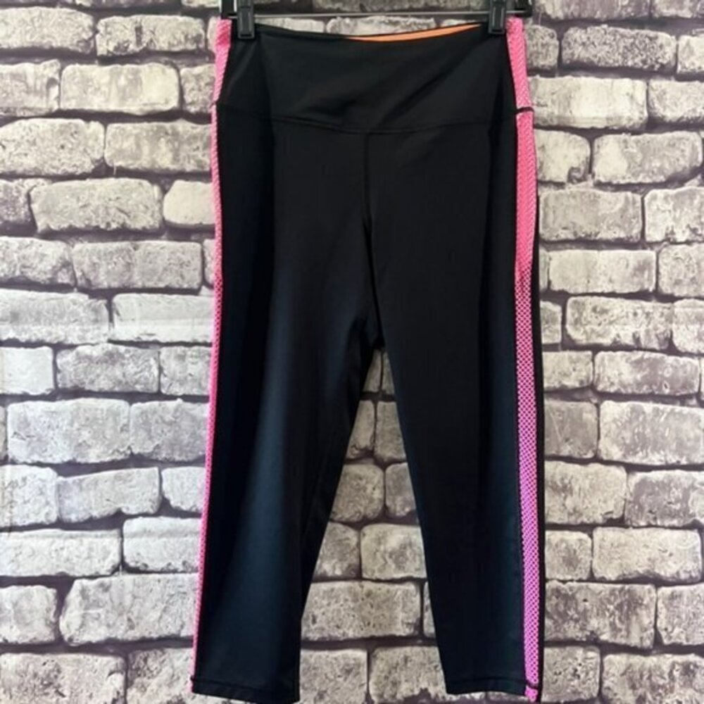 Victoria Secret Black & Pink Crop Pants Size Medium